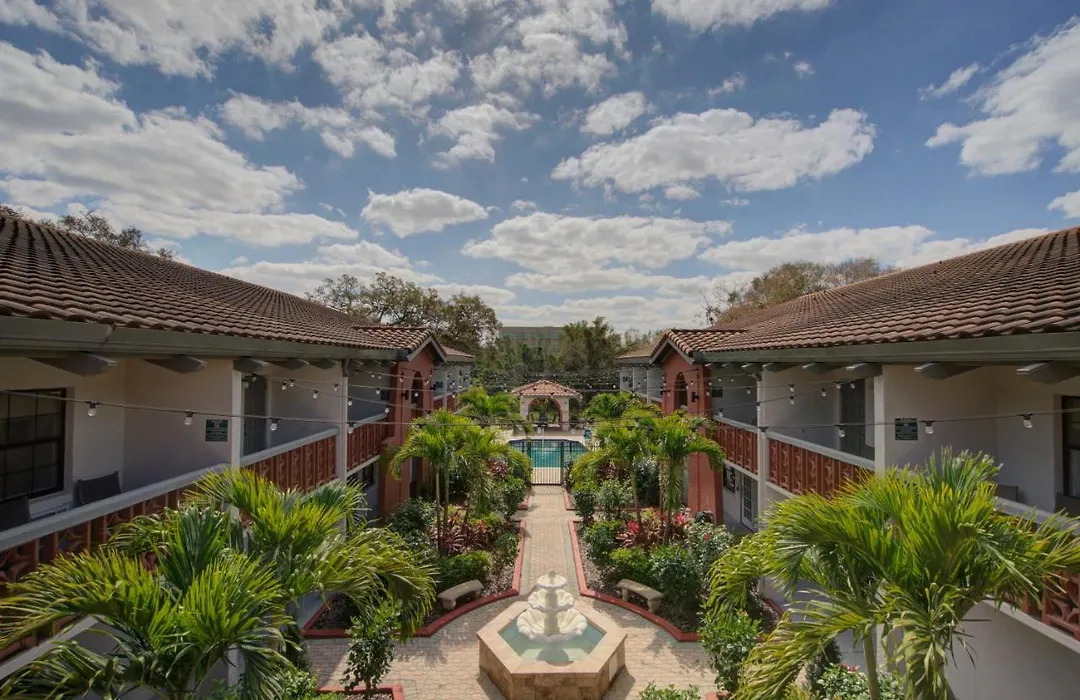 Clarion Pointe Tampa-Brandon Near Fairgrounds And Casino-1