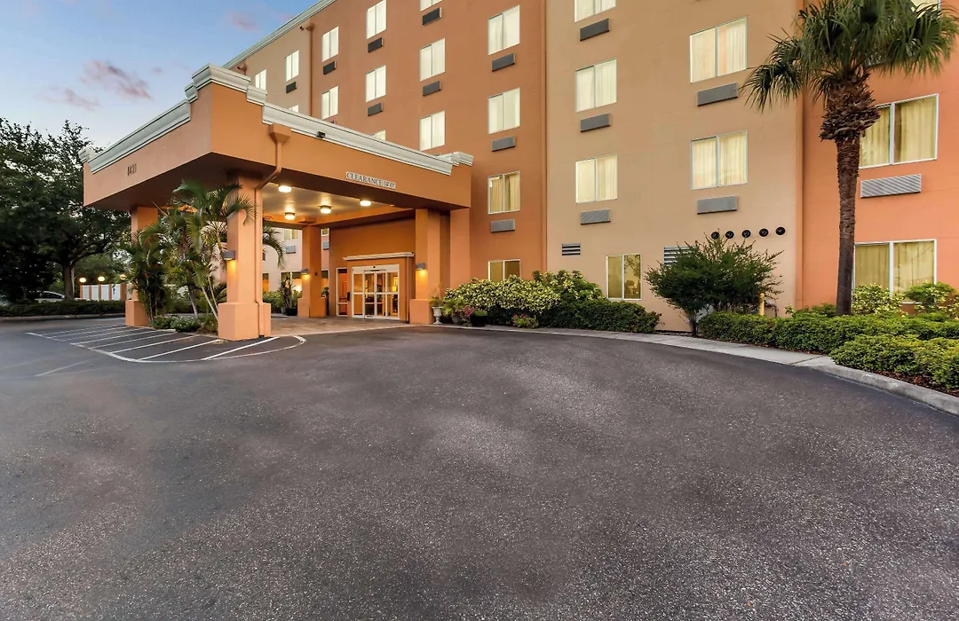 Comfort Suites Tampa Airport North-1