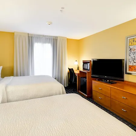 Fairfield Inn & Suites Tampa Fairgrounds/Casino-2